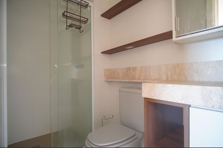 Banheiro de apartamento à venda com 1 quarto, 45m² em Centro, Novo Hamburgo