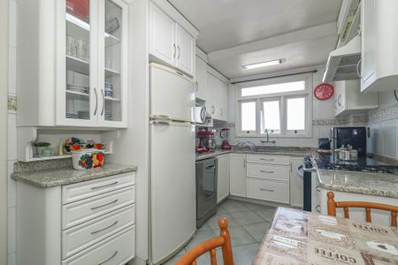 Apartamento à venda com 189m², 3 quartos e 2 vagasCozinha