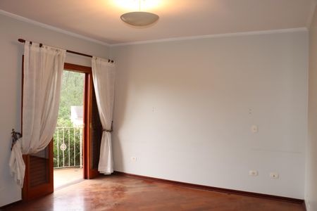 Casa de condomínio para alugar com 360m², 5 quartos e 6 vagasSuíte 4