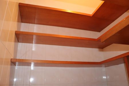 Casa de condomínio para alugar com 360m², 5 quartos e 6 vagasDespensa