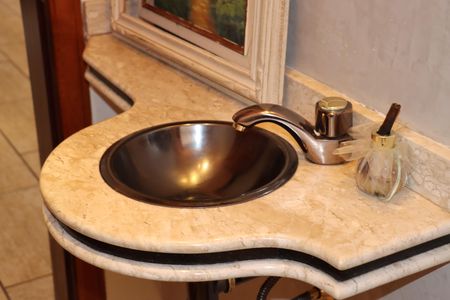 Casa de condomínio para alugar com 360m², 5 quartos e 6 vagasLavabo