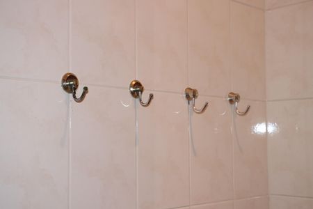 Casa de condomínio para alugar com 360m², 5 quartos e 6 vagasBanheiro de Serviço