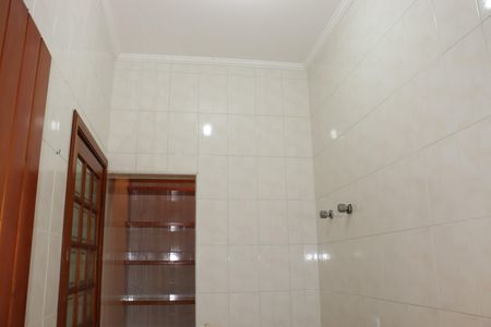 Casa de condomínio para alugar com 360m², 5 quartos e 6 vagasÁrea de Serviço