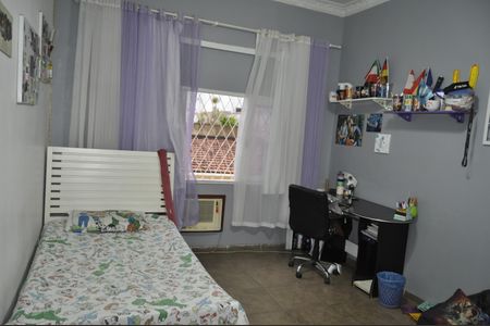 Casa para alugar com 240m², 4 quartos e 6 vagasQuarto 2