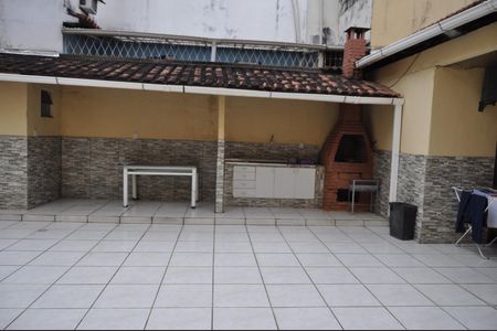 Casa para alugar com 240m², 4 quartos e 6 vagasÁrea comum