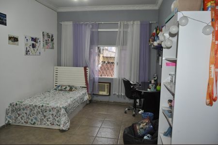 Casa para alugar com 240m², 4 quartos e 6 vagasQuarto 2