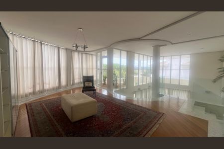 Casa de condomínio à venda com 980m², 4 quartos e 8 vagasQuarto 2