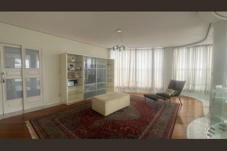 Casa de condomínio à venda com 980m², 4 quartos e 8 vagasQuarto 2