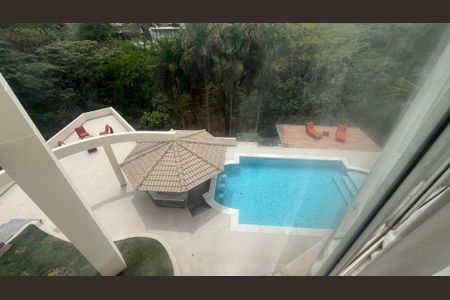 Casa de condomínio à venda com 980m², 4 quartos e 8 vagasVista do Quarto 2