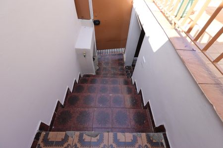 Casa para alugar com 80m², 1 quarto e 1 vagaEscada