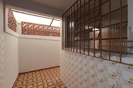 Casa para alugar com 80m², 1 quarto e 1 vagaÁrea de Serviço