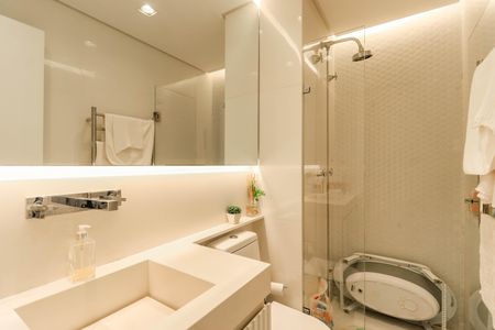 Apartamento à venda com 121m², 3 quartos e 2 vagasBanheiro