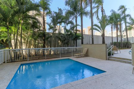 Apartamento à venda com 121m², 3 quartos e 2 vagasÁrea comum - Piscina