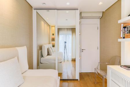 Apartamento à venda com 121m², 3 quartos e 2 vagasQuarto 1