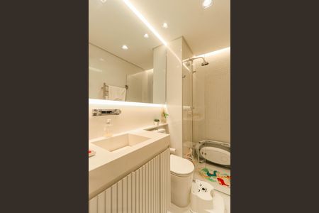 Apartamento à venda com 121m², 3 quartos e 2 vagasBanheiro