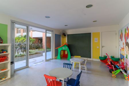 Apartamento à venda com 121m², 3 quartos e 2 vagasÁrea comum - Brinquedoteca