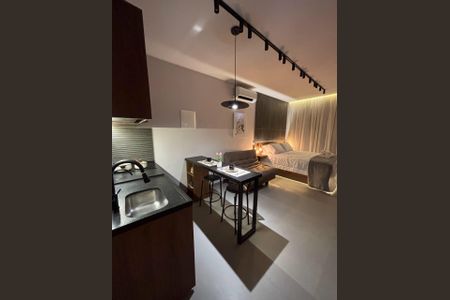 Cozinha  de kitnet/studio para alugar com 1 quarto, 25m² em Laranjeiras, Rio de Janeiro