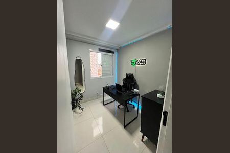 Apartamento à venda com 2 quartos, 43m² em Jardim Cocaia, Guarulhos