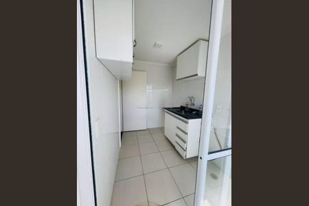 Apartamento à venda com 2 quartos, 57m² em Vila Basileia, São Paulo