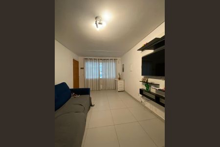 Casa à venda com 160m², 2 quartos e 1 vaga