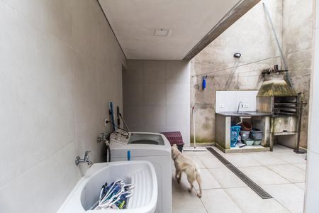 Casa para alugar com 117m², 3 quartos e 1 vagaÁrea de Serviço
