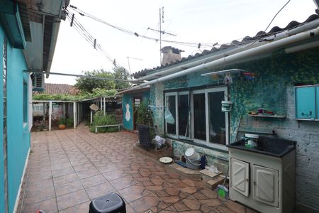 Casa à venda com 94m², 4 quartos e 6 vagasÁrea externa