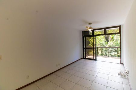 Sala de apartamento à venda com 2 quartos, 90m² em Santa Rosa, Niterói