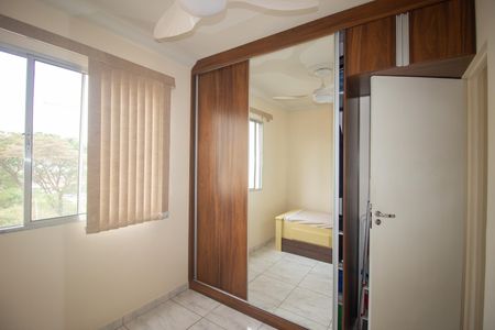 Quarto 2 de apartamento para alugar com 2 quartos, 45m² em Betania, Contagem