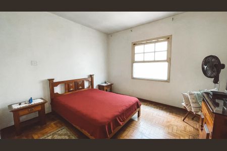 Casa à venda com 140m², 3 quartos e 2 vagas Casa à venda com 140m², 3 quartos e 2 vagasQuarto 2