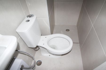 Apartamento à venda com 222m², 3 quartos e 3 vagas Apartamento à venda com 222m², 3 quartos e 3 vagasBanheiro de serviço