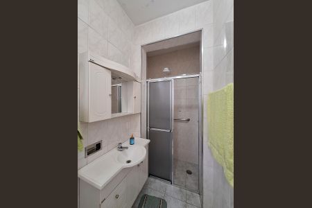 Apartamento à venda com 67m², 2 quartos e sem vagaBanheiro