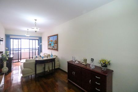 Apartamento à venda com 117m², 3 quartos e 1 vagaSala