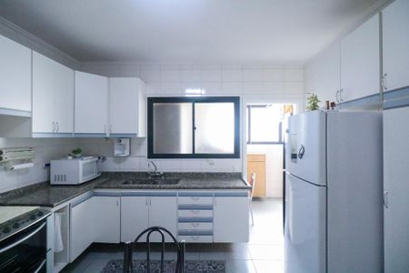 Apartamento à venda com 117m², 3 quartos e 1 vagaCozinha