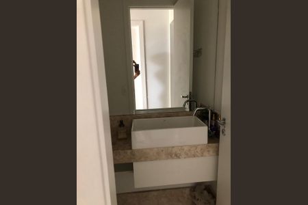 Apartamento à venda com 168m², 3 quartos e 3 vagas Apartamento à venda com 168m², 3 quartos e 3 vagasBanheiro