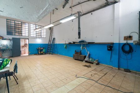 Casa à venda com 161m², 2 quartos e sem vagaSalão