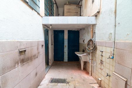 Casa à venda com 161m², 2 quartos e sem vagaSalão - Lavanderia