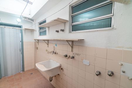 Casa à venda com 161m², 2 quartos e sem vagaÁrea de Serviço