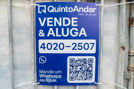 Casa à venda com 161m², 2 quartos e sem vagaPlaquinha