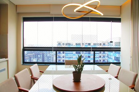 Apartamento à venda com 69m², 2 quartos e 2 vagasSala/Cozinha