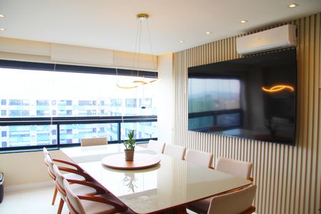 Apartamento à venda com 69m², 2 quartos e 2 vagasSala/Cozinha