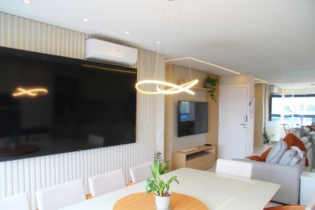 Apartamento à venda com 69m², 2 quartos e 2 vagasSala/Cozinha