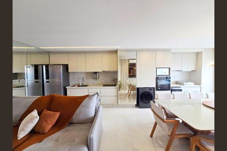 Apartamento à venda com 69m², 2 quartos e 2 vagas Apartamento à venda com 69m², 2 quartos e 2 vagasSala/Cozinha