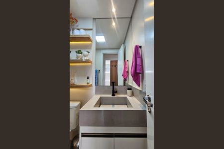 Apartamento à venda com 54m², 2 quartos e 1 vagaBanheiro 2