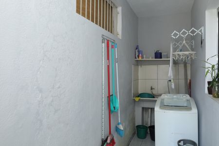 Casa à venda com 200m², 3 quartos e 1 vagaÁrea de Serviço