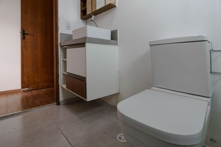 Casa para alugar com 102m², 3 quartos e 2 vagasBanheiro da Suíte