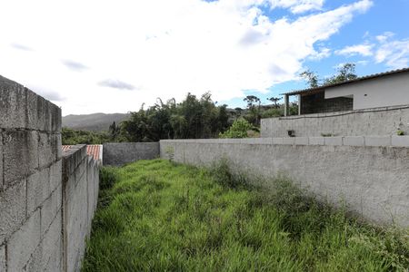 Casa para alugar com 102m², 3 quartos e 2 vagasQuintal