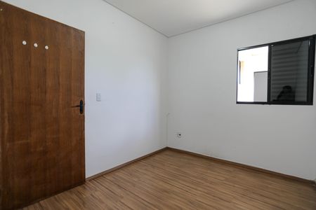 Casa para alugar com 102m², 3 quartos e 2 vagasQuarto 2