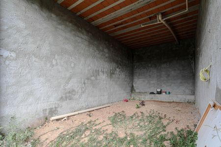 Casa para alugar com 102m², 3 quartos e 2 vagasQuintal