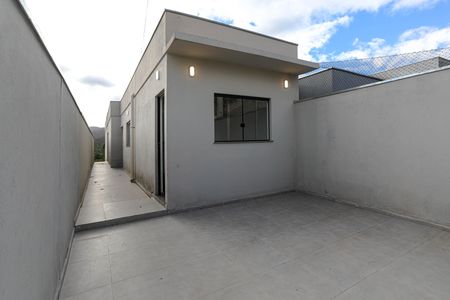 Casa para alugar com 102m², 3 quartos e 2 vagasGaragem