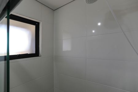 Casa para alugar com 102m², 3 quartos e 2 vagasBanheiro